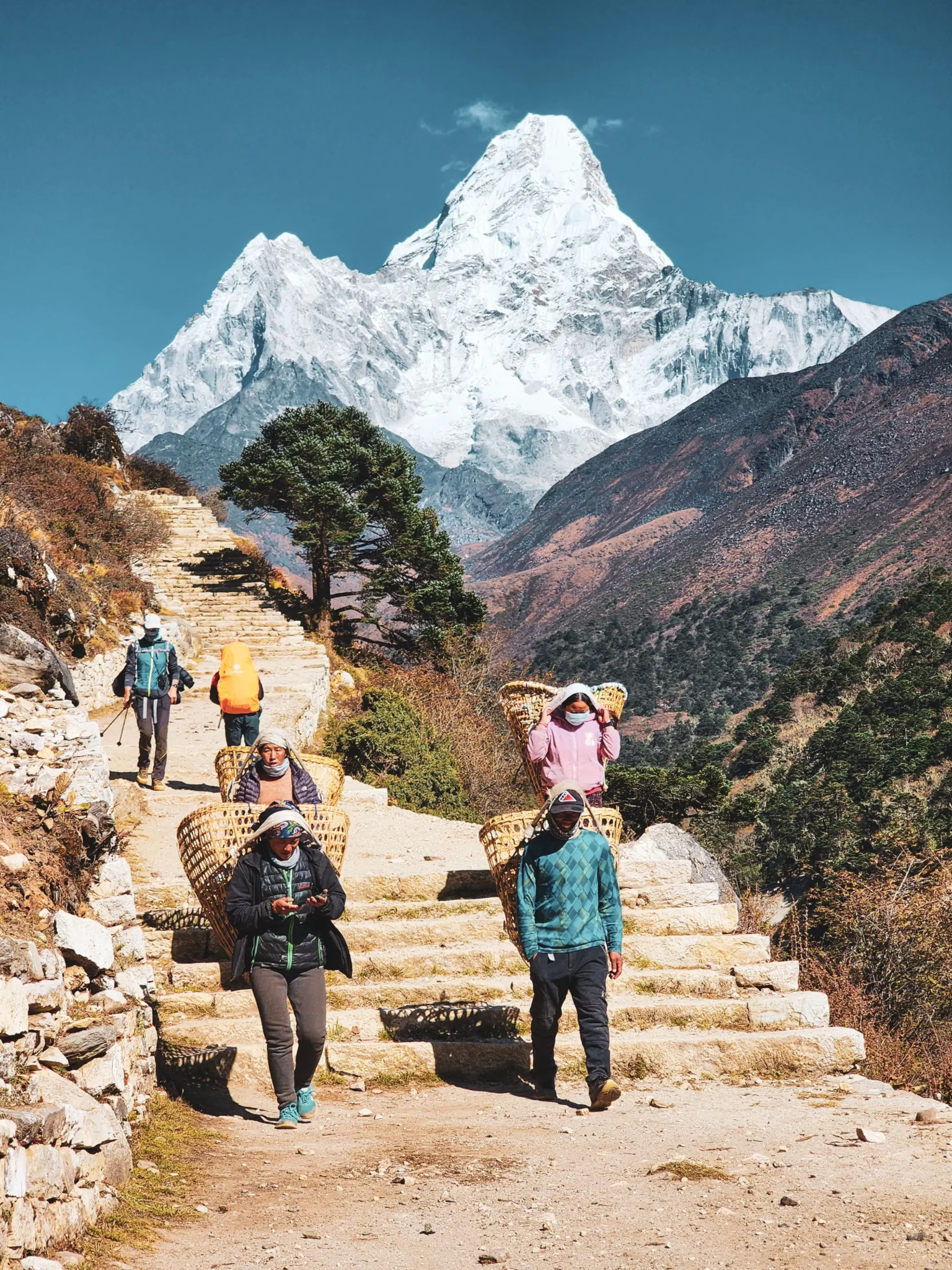 ama-dablam-gallery1